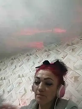 SweetLeila40 online show from April 17, 11:18 pm