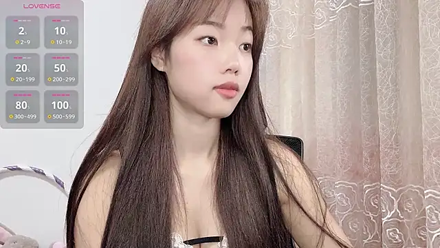 Lvy--v online show from November 1, 11:31 pm