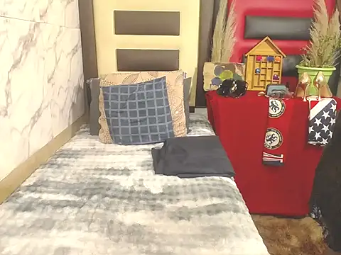 Keilasexy  online show from December 5, 9:05 pm