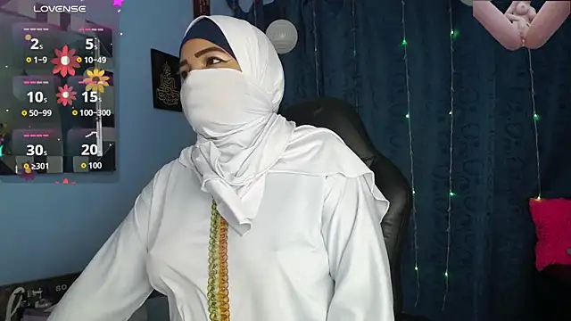 Falak-Yasin online show from October 2, 12:21 pm