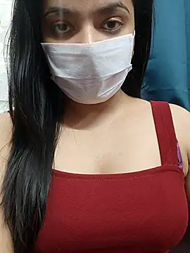 Myloveurvi online show from December 20, 2:10 pm