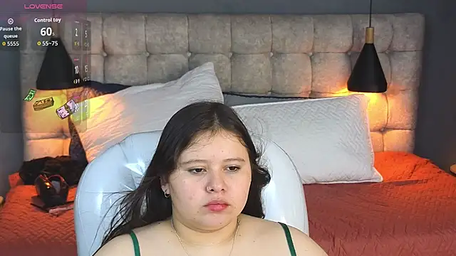 Laia and Aloby online show from September 12, 11:12 pm