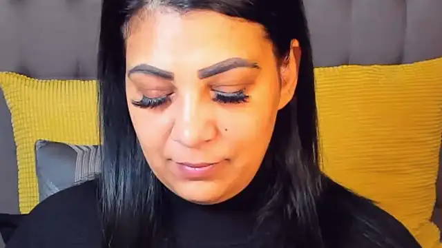 AmyCubes online show from February 3, 3:48 am