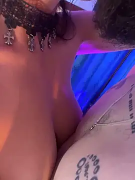 Kitty arts online show from October 18, 10:22 pm