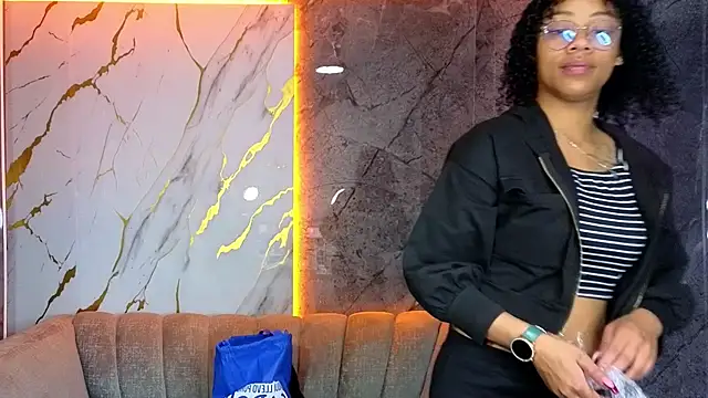 Violeth b online show from October 27, 12:44 pm