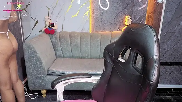 Violeth b online show from March 30, 1:22 pm