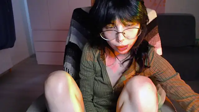 MoriHorri online show from October 4, 9:48 am