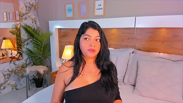 EmaBakker online show from December 16, 11:27 am