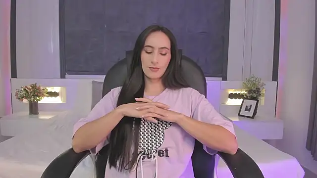 SaraGomez1 online show from March 6, 5:08 pm