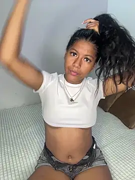 NiaBlanco online show from February 13, 2:46 am