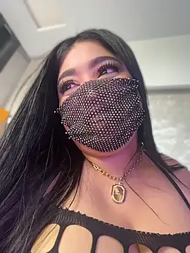 belquiis online show from April 12, 1:14 pm