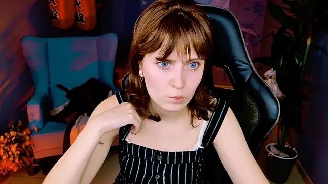 LolaAsmus online show from October 11, 9:03 am