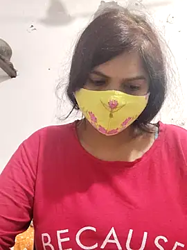 illay love online show from March 23, 5:19 pm