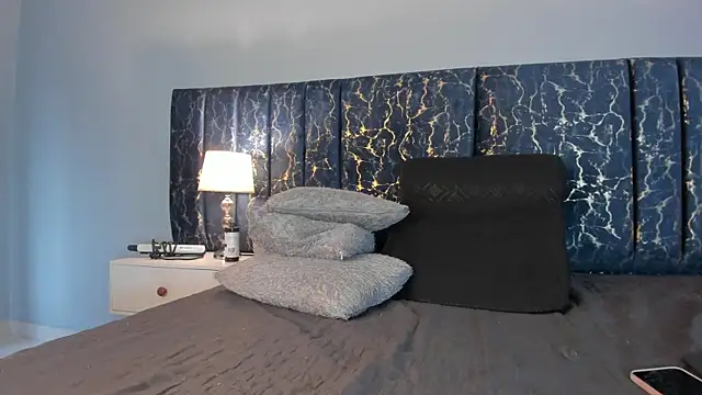 Sophia Lemos online show from December 15, 1:38 pm