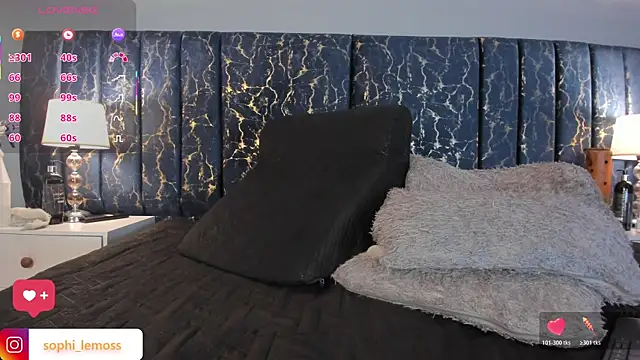 Sophia Lemos online show from November 24, 1:57 pm