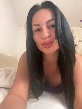 Helena7077 online show from September 14, 9:23 pm