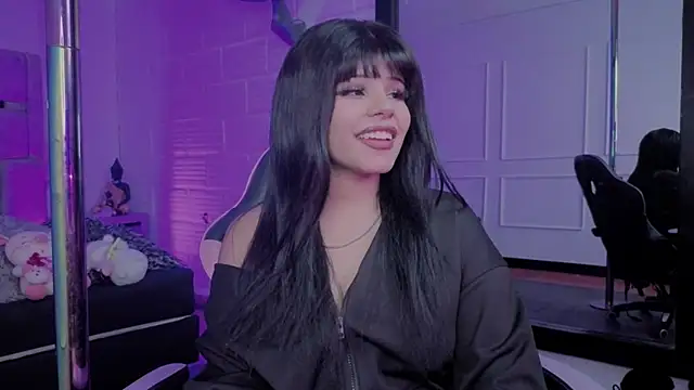 BonnieAnderson  online show from February 12, 11:28 pm