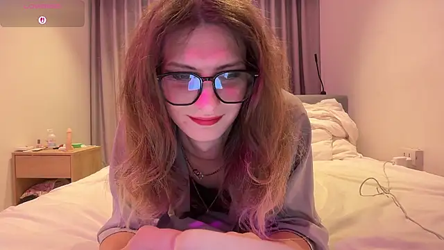 Alice Pinkhead online show from July 13, 8:48 am