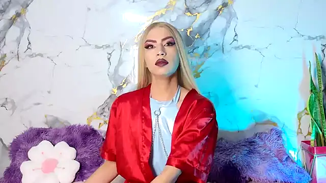 BrianaSchafer online show from March 18, 2:05 am