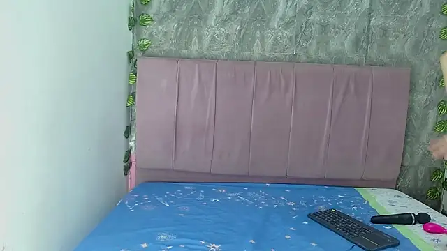 angelina brook18 online show from April 7, 4:47 am