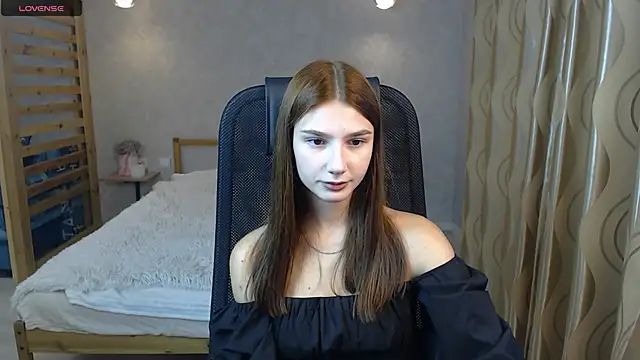 AnaHoney online show from September 18, 7:40 am