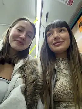 Sophie Avory online show from March 4, 6:25 pm