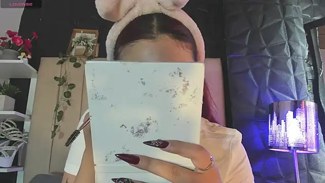 Mia Rinn online show from January 15, 2:12 pm