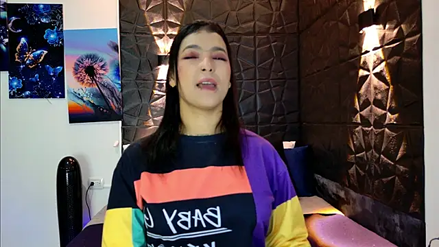 graceymilf666 online show from November 6, 12:00 pm