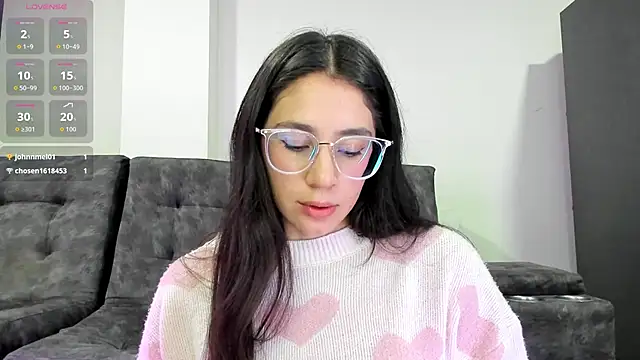 emmadiaz1 online show from February 2, 3:16 am