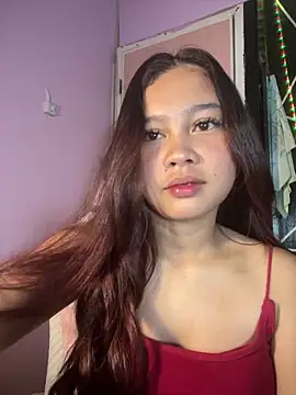 ursweet babygirl online show from April 6, 4:19 pm