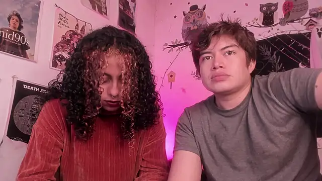 hothoneychile online show from December 16, 2:06 am