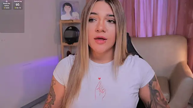 ashleyvalirya online show from September 30, 8:35 pm