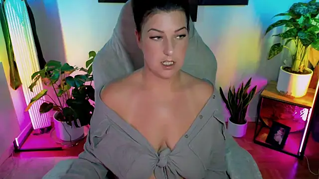 NatiLove35 online show from January 13, 7:40 pm