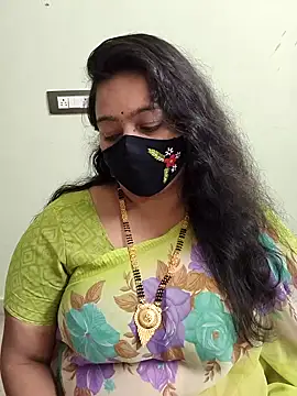 neelu-hoty online show from February 12, 8:16 am