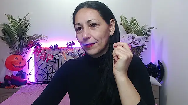 LiluGrants online show from October 18, 6:10 pm