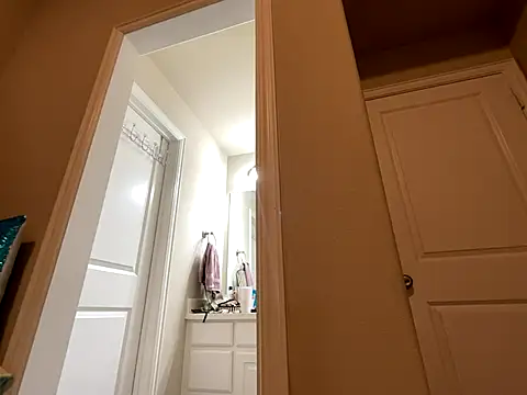 wynterheat online show from November 17, 3:24 pm