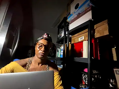 wynterheat online show from September 20, 9:51 am