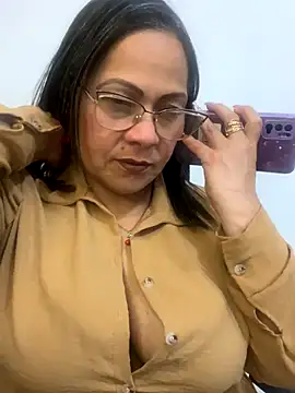 milf ann48 online show from October 10, 3:22 am