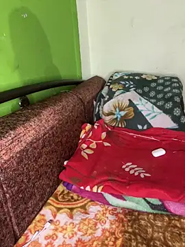 PUNAM BABY1 online show from April 3, 5:55 pm