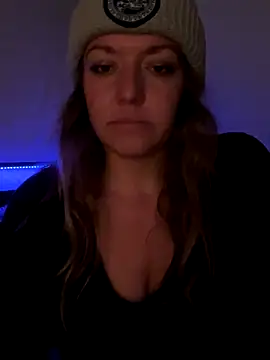 SummerV91 online show from December 2, 3:52 am