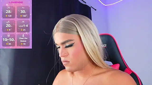 AllisonsweetZ online show from November 20, 7:26 pm