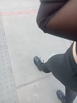 sophie banger online show from March 21, 9:09 pm