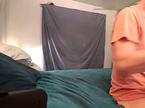 Drewpackn8 online show from June 6, 3:46 am