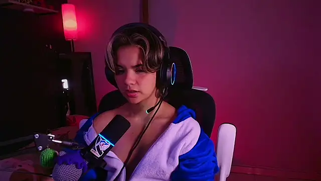 marlena3312 online show from March 5, 1:40 pm