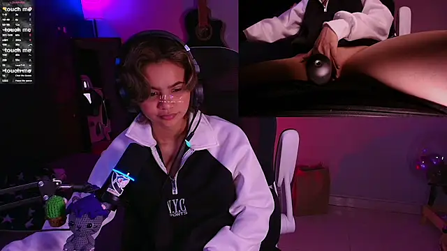 marlena3312 online show from March 25, 2:09 pm