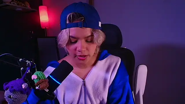 marlena3312 online show from February 2, 1:21 pm