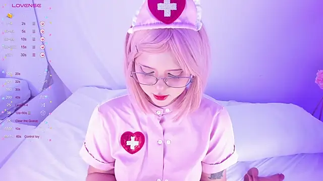 NanaOsaky online show from September 12, 2:02 pm