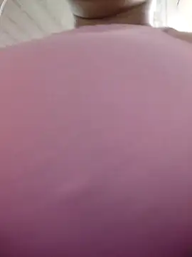 LaurenWelly  online show from April 4, 9:13 pm