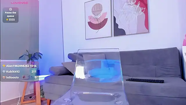 sofiiajones online show from October 25, 2:08 am