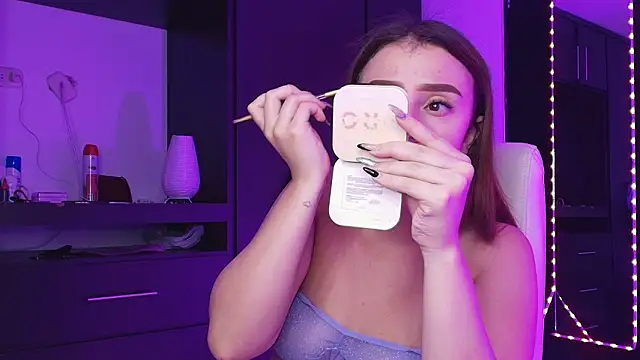 TinaJonnes  online show from March 24, 1:11 am